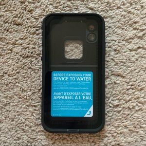 BRAND NEW iPhone XR Lifeproof FRË Case
